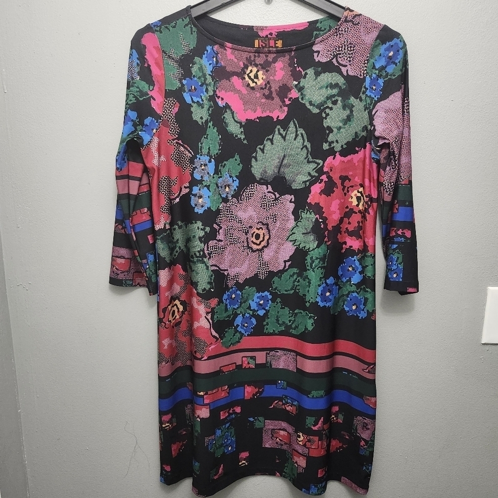 ISLE by melis kozan women's mini dress size M red and green floral